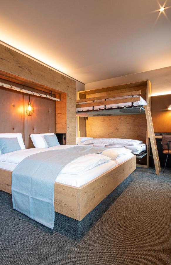 Riku Hotel Reutlingen Exteriör bild